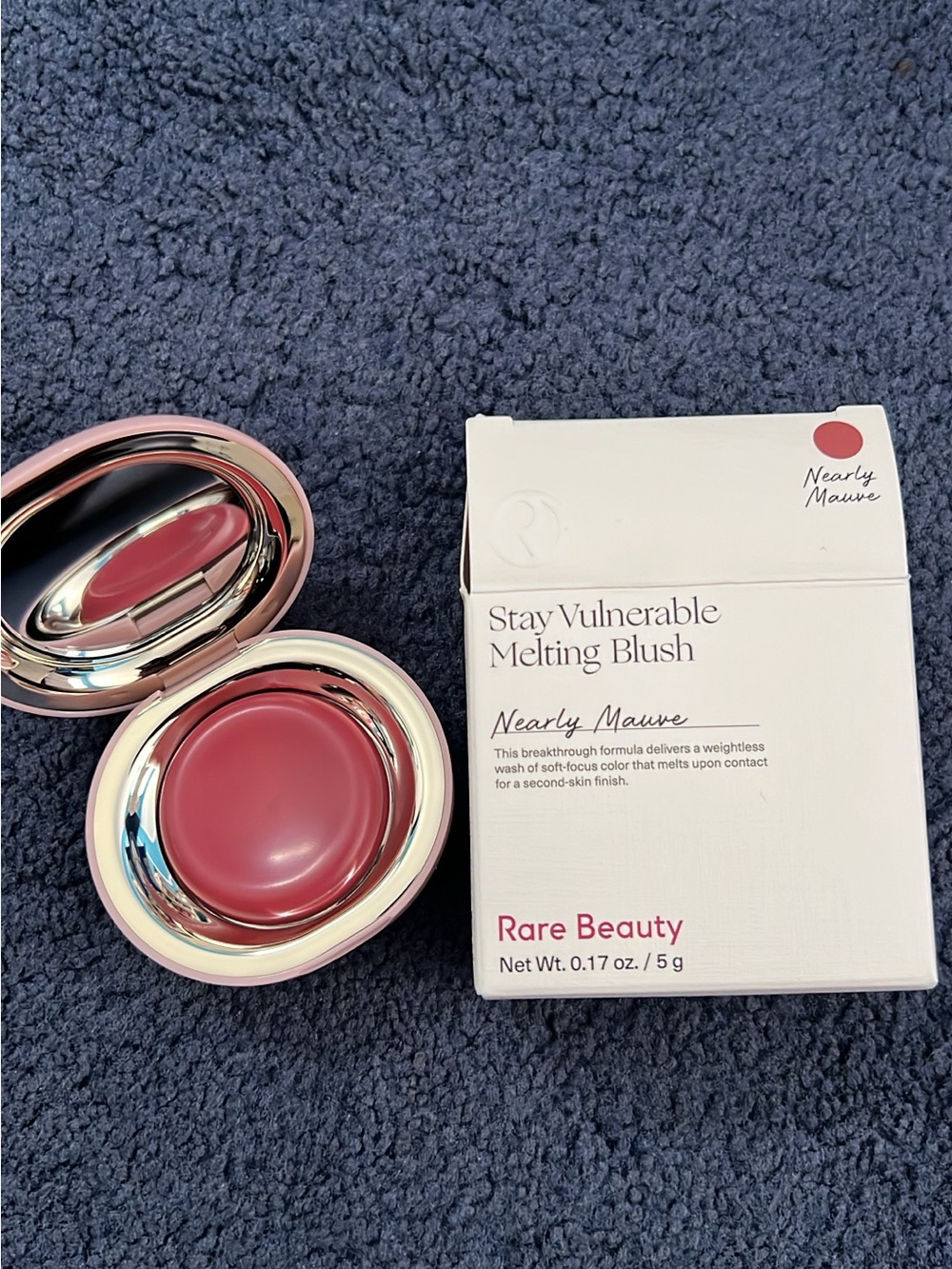 Rare Beauty Stay Vulnerable Melting Blush — mauve-pink